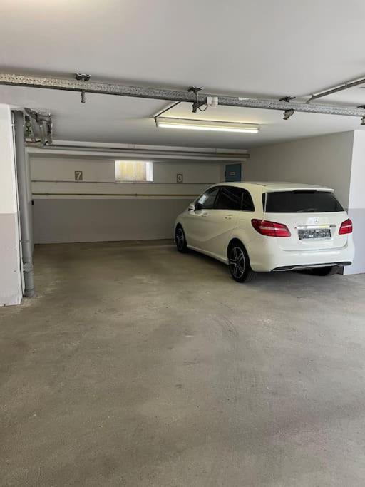 Appartement Seenaehe Mit Gratis Tiefgaragenplatz Seewalchen Exteriér fotografie